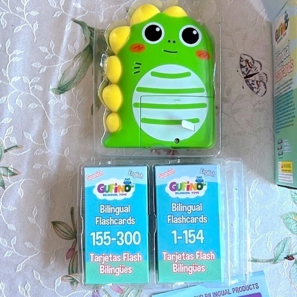 Brand New Bilingual Interactive Learning Word E-Book & Flashcards Toy Spanish